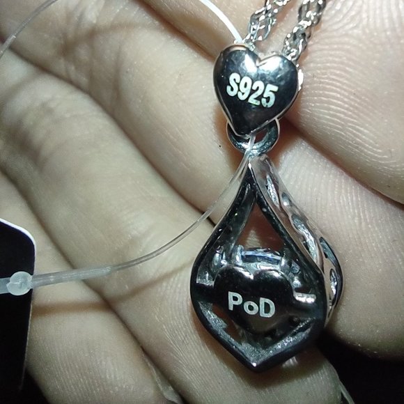 SEE VIDEO *TWINKLING* Sterling Silver CZ necklace - Picture 5 of 6